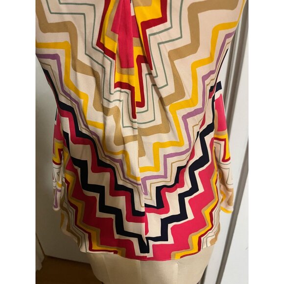 Diane Von Furstenberg MARLETTE Silk V Neck Blouse Chevron Print Size 0 - Picture 6 of 10